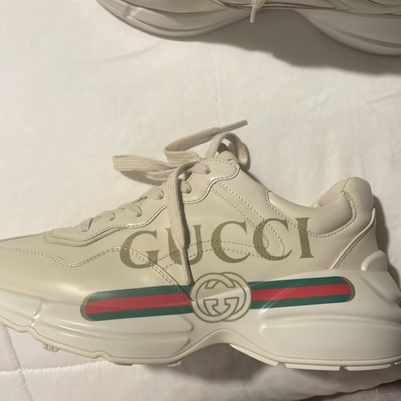 Women’s Authentic Gucci Apollo IVOIRE sneakers size 39 - Picture 3 of 16